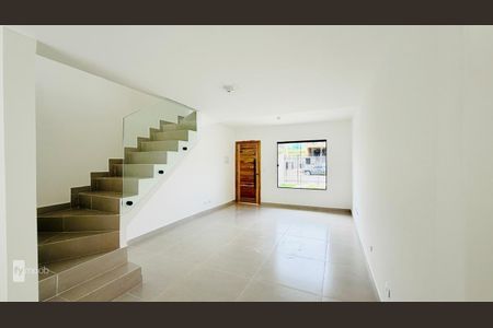 10_photo/94dcfda77b.87c2d0f47683b1c8-ATLAS-3c994e90-a319-4ff2-bbae-fefc87114b1a.jpg de casa à venda com 3 quartos, 80m² em Cidade Industrial de Curitiba, Curitiba