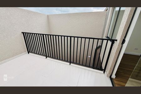 20_photo/94dcfda77b.87c2d0f47683b1c8-ATLAS-e175fa11-9015-4a7e-8a1d-ea7341e09564.jpg de casa à venda com 3 quartos, 80m² em Cidade Industrial de Curitiba, Curitiba