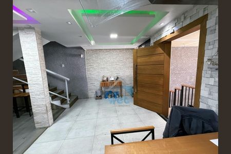 9_photo/94dcfda7a7.4447a3bccb09b46a-ATLAS-882acea7-c3dd-4e37-9a60-5c0edcb3e67d.jpg de casa à venda com 3 quartos, 150m² em Cidade Industrial de Curitiba, Curitiba