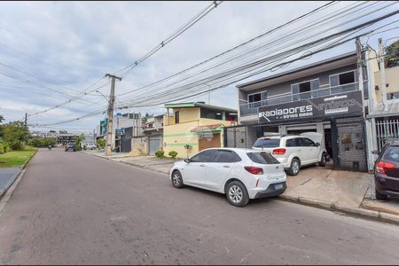 11_photo/94dcfdaf47.81c488c884db3593-ATLAS-2b2ab6c0-e49f-42c4-b81d-02da60afcb2a.jpg de casa à venda com 3 quartos, 200m² em Tatuquara, Curitiba