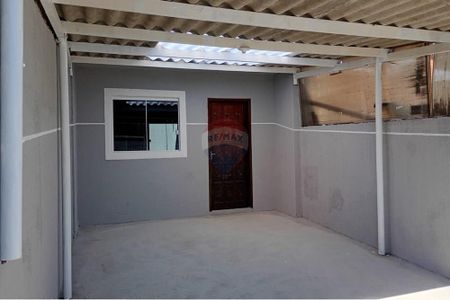 4_photo/94dcfdafc7.c27bb358fc36071b-ATLAS-55c4d9fe-61bb-48a7-aa3a-5f528a26d1f6.jpg de casa à venda com 2 quartos, 55m² em Tatuquara, Curitiba