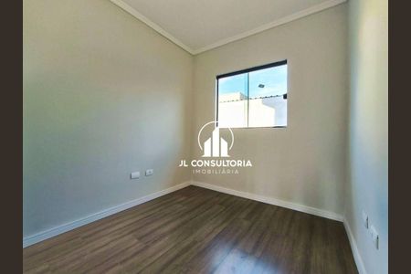 17_photo/94dcfdb15b.0d558b4d77ef4195-ATLAS-2a8b593a-b0ce-4f46-90a5-6ac7a2bbdaa4.jpg de casa à venda com 3 quartos, 82m² em Tatuquara, Curitiba