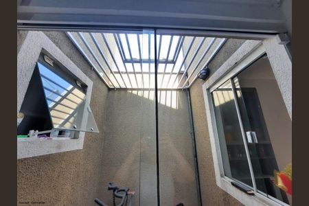 2_photo/94dcfdb24d.8e48f5906dd675de-ATLAS-1623577a-1d8f-46d2-8b1a-c8b44fae8d6e.jpg de casa à venda com 2 quartos, 42m² em Tatuquara, Curitiba