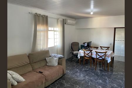 10_photo/94dcfdb6bd.79518a11401aeb31-ATLAS-6bb49101-d741-442d-ab9c-057e2e0d40ce.jpg de casa à venda com 2 quartos, 200m² em Tatuquara, Curitiba