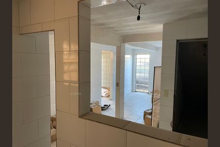 5_photo/94dcfdb6bd.79518a11401aeb31-ATLAS-977eb1d3-c2c6-4e6e-a213-448db23d3a27.jpg de casa à venda com 2 quartos, 200m² em Tatuquara, Curitiba