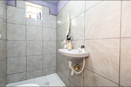 30_photo/94dcfdb8bd.58506769bdfd2446-ATLAS-9fa1b51d-3263-45a3-9d9c-d7486356224f.jpg de casa à venda com 2 quartos, 120m² em Tatuquara, Curitiba