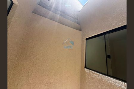 14_photo/94dcfdba4d.72c99cad9401b729-ATLAS-a482aa4f-93ef-4d1b-8a73-ae44dded2aa4.jpg de casa à venda com 2 quartos, 40m² em Tatuquara, Curitiba