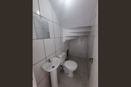 4_photo/94dcfdba5b.a748d1528e602932-ATLAS-389cfdc8-5f9a-4cf6-b714-bdaf80fd82d3.jpg de casa à venda com 2 quartos, 72m² em Tatuquara, Curitiba