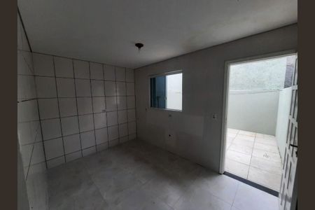 5_photo/94dcfdba5b.a748d1528e602932-ATLAS-bee27d9d-95e2-4049-bf5d-f1dc2606737a.jpg de casa à venda com 2 quartos, 72m² em Tatuquara, Curitiba