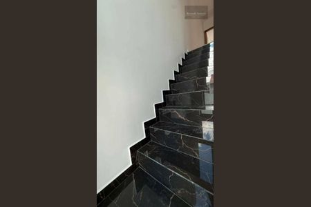 7_photo/94dcfdba7d.6c8e35c674eb8ee1-ATLAS-3a767c84-88dd-4299-908e-cec50a992d22.jpg de casa à venda com 3 quartos, 82m² em Tatuquara, Curitiba