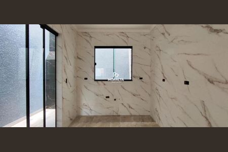 10_photo/94dcfdbad1.494d4b1e9a15dabc-ATLAS-39dde8a7-c580-4f11-a521-37602ce9c6c9.jpg de casa à venda com 3 quartos, 82m² em Tatuquara, Curitiba