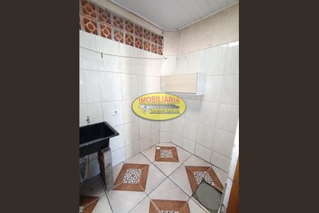 4_photo/94dcfdbb03.8c2ca795ebaebe51-ATLAS-5ec876f6-475f-4e51-9fd7-ee29b44dcdc6.jpg de casa à venda com 2 quartos, 46m² em Tatuquara, Curitiba