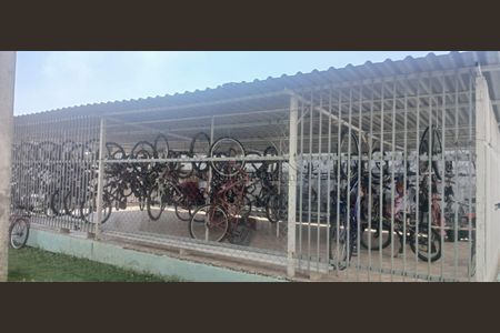 7_photo/94dcfdbbb9.5a8c1c04412c3ccf-ATLAS-a56b2973-614d-412f-baf8-42b0acd39a21.jpg de apartamento à venda com 2 quartos, 42m² em Tatuquara, Curitiba