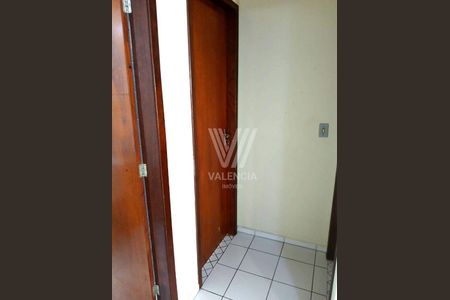 4_photo/94dcfdbbc5.bb78f60e323f8cc7-ATLAS-bc5ba8b5-d0e1-41f8-ba11-1f815cd098ce.jpg de apartamento à venda com 2 quartos, 42m² em Tatuquara, Curitiba