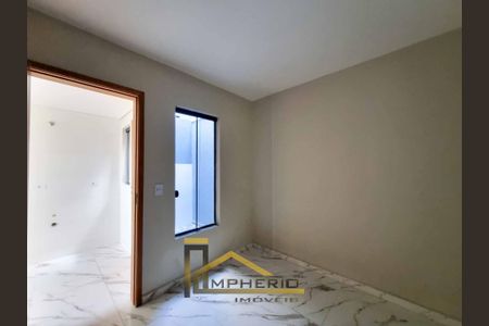 8_photo/94dcfdbc1d.4ea7f3e6b3a8ab21-ATLAS-42f308fe-a78b-42a3-98b8-52be015044fe.jpg de casa à venda com 3 quartos, 57m² em Tatuquara, Curitiba