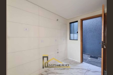 4_photo/94dcfdbc1d.4ea7f3e6b3a8ab21-ATLAS-b2b93e31-80e2-417f-bf2c-365b2e093064.jpg de casa à venda com 3 quartos, 57m² em Tatuquara, Curitiba