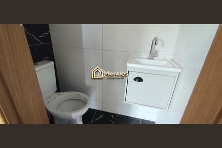 14_photo/94dcfdbc1f.40d9156f2e18fdd4-ATLAS-548bd795-4a77-44aa-bd7e-be172d1c1b91.jpg de casa à venda com 2 quartos, 56m² em Tatuquara, Curitiba