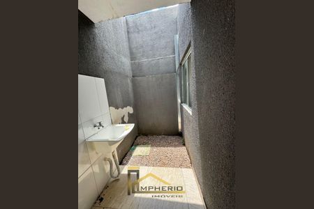 8_photo/94dcfdbed9.ea4fd3ce51c20542-ATLAS-72623c0a-9fba-4656-949e-89735a8d3aca.jpg de casa à venda com 2 quartos, 68m² em Tatuquara, Curitiba