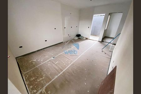 6_photo/94dcfdbf23.f70cfb8e7fbee5e8-ATLAS-727d67c6-5b9e-479e-b102-efa5c7d37cf0.jpg de casa à venda com 3 quartos, 50m² em Tatuquara, Curitiba