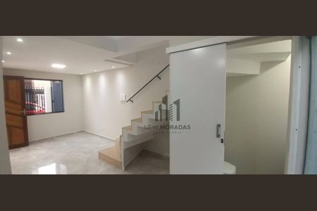 3_photo/94dcfdc0d3.2f15d505e37c7ac5-ATLAS-a96eeeac-170c-4f13-8b0b-9c54d5cae812.jpg de casa à venda com 2 quartos, 79m² em Tatuquara, Curitiba