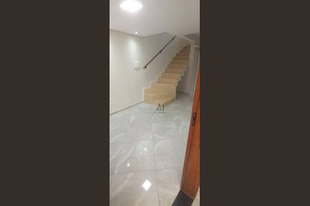 6_photo/94dcfdc0d3.2f15d505e37c7ac5-ATLAS-c28b4203-77d5-404b-bc1b-97200317dbed.jpg de casa à venda com 2 quartos, 79m² em Tatuquara, Curitiba