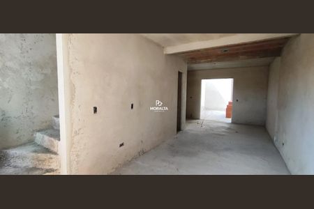 5_photo/94dcfdc55b.2589b1fd00b31c34-ATLAS-383f2263-b4fc-46a5-8d80-47fafa14a25e.jpg de casa à venda com 3 quartos, 82m² em Tatuquara, Curitiba