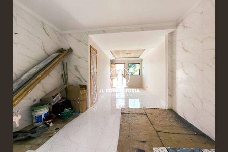 18_photo/94dcfdc55b.2589b1fd00b31c34-ATLAS-b2c06b09-0f6c-42cc-a0be-cdff70674a8d.jpg de casa à venda com 3 quartos, 80m² em Tatuquara, Curitiba