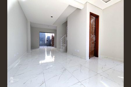 5_photo/94dcfdc5d1.2f565d1ef3104374-ATLAS-0dbaa6ba-b7a0-499f-ba09-d8065022f9af.jpg de casa à venda com 2 quartos, 74m² em Tatuquara, Curitiba