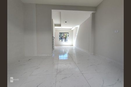 12_photo/94dcfdc5d1.2f565d1ef3104374-ATLAS-7ba53942-e76d-4683-befc-bc02591b8f41.jpg de casa à venda com 2 quartos, 74m² em Tatuquara, Curitiba