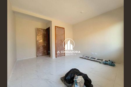 15_photo/94dcfdc5d1.6bc6d6e3d41508d6-ATLAS-1d3d3afd-16c1-46a6-a4be-68483f0bde2d.jpg de casa à venda com 3 quartos, 74m² em Tatuquara, Curitiba