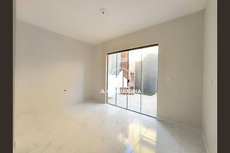 4_photo/94dcfdc5d1.6bc6d6e3d41508d6-ATLAS-3f782648-5ae4-4a31-85e6-b2bb9a7d8acf.jpg de casa à venda com 3 quartos, 74m² em Tatuquara, Curitiba