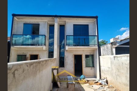 2_photo/94dcfdc6db.2fed7e95ddef69d8-ATLAS-e24d4d09-4590-4d41-a0c4-87e52d4eb062.jpg de casa à venda com 3 quartos, 82m² em Tatuquara, Curitiba