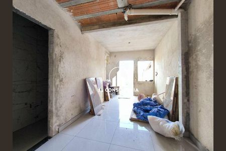 3_photo/94dcfdc6db.2fed7e95ddef69d8-ATLAS-ee27e2ed-bd37-4698-9cc1-249ed105fbdb.jpg de casa à venda com 3 quartos, 82m² em Tatuquara, Curitiba