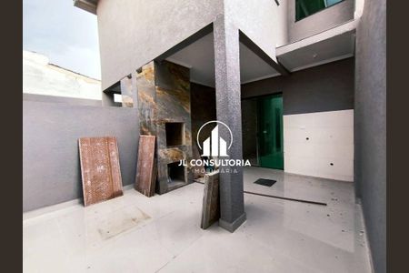12_photo/94dcfdc6db.2fed7e95ddef69d8-ATLAS-f78f6528-a0e1-4c00-9427-247ef5a598fa.jpg de casa à venda com 3 quartos, 82m² em Tatuquara, Curitiba