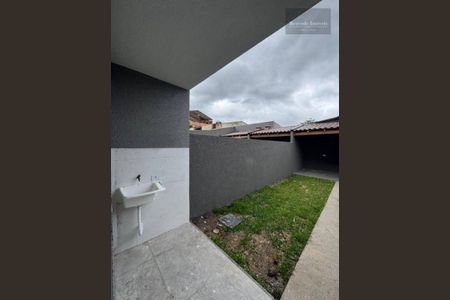 3_photo/94dcfdc73d.525c41d69492bd96-ATLAS-e13fdf29-cc00-4ba1-974e-f08dda985be4.jpg de casa à venda com 2 quartos, 71m² em Tatuquara, Curitiba