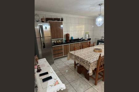 3_photo/94dcfdc8ef.1cf36469cc62d903-ATLAS-0ac1ea46-0aa9-48f7-b36c-4cf197dfa094.jpg de casa à venda com 3 quartos, 160m² em Tatuquara, Curitiba