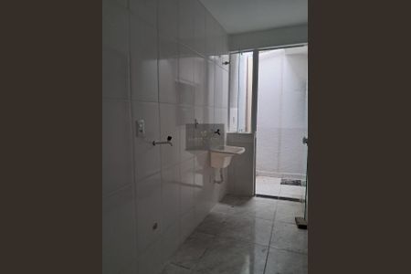 12_photo/94dcfdca7d.cec4d9404bc3fd82-ATLAS-a33397ea-d93a-4636-a9db-941795d8438f.jpg de casa à venda com 2 quartos, 41m² em Tatuquara, Curitiba