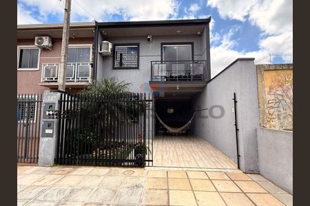 8_photo/94dcfdca9f.deff76e1731df87c-ATLAS-3da6fd6a-c5e6-4f6e-9717-77e863c49eb2.jpg de casa à venda com 3 quartos, 77m² em Tatuquara, Curitiba