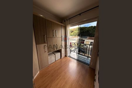 19_photo/94dcfdca9f.deff76e1731df87c-ATLAS-dbc79b48-c1fc-4dbf-be65-060a6ec82fbf.jpg de casa à venda com 3 quartos, 77m² em Tatuquara, Curitiba