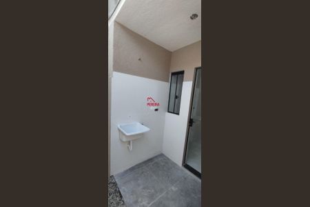 25_photo/94dcfdcf3f.b7c6d485fa579357-ATLAS-3db6f105-784e-4c95-83eb-ed80481a96e3.jpg de casa à venda com 2 quartos, 44m² em Tatuquara, Curitiba