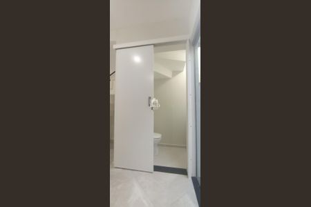 23_photo/94dcfdcf53.3ba9f148f03a6bbe-ATLAS-3292f030-5df5-4c66-91b8-7eaaa3015e9e.jpg de casa à venda com 2 quartos, 79m² em Tatuquara, Curitiba