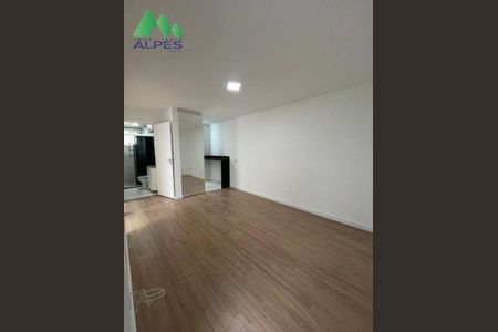 3_photo/94dcfdd0d7.6e2628ad3e87af33-ATLAS-2d19d16c-5b19-41d8-9678-ea5fc2cfb930.jpg de apartamento à venda com 2 quartos, 44m² em Campo de Santana, Curitiba