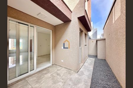 8_photo/94dcfdd51f.b31c88a8bf169f14-ATLAS-2f7aed5b-0584-4fb0-89f8-10955d87ebd8.jpg de casa à venda com 2 quartos, 125m² em Campo de Santana, Curitiba