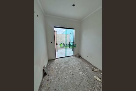 2_photo/94dcfdd80d.bbd0c06dccd8b6dc-ATLAS-8f8018dc-ccae-405b-a7f3-acd289bd2d07.jpg de casa à venda com 3 quartos, 82m² em Campo de Santana, Curitiba