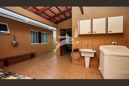 10_photo/94dcfdd821.c06c3c5dbfc3661b-ATLAS-5ef38cb1-e60b-41b3-b801-9ccaa1ee7fc6.jpg de casa à venda com 3 quartos, 137m² em Campo de Santana, Curitiba