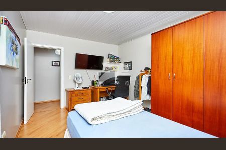 6_photo/94dcfdd821.c06c3c5dbfc3661b-ATLAS-bcb44204-9631-49c1-a110-4f4d60eebc9f.jpg de casa à venda com 3 quartos, 137m² em Campo de Santana, Curitiba