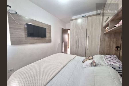 6_photo/94dcfdd83f.d83f7d0cb4c81861-ATLAS-3f513d4c-4f94-4a86-9131-3ff67c9cfcde.jpg de casa à venda com 3 quartos, 79m² em Campo de Santana, Curitiba