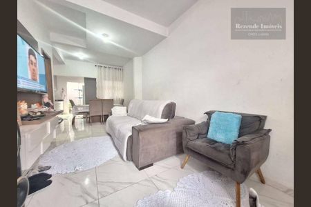 7_photo/94dcfdd83f.d83f7d0cb4c81861-ATLAS-43171821-5861-45f0-8900-6b10ea0b3c4c.jpg de casa à venda com 3 quartos, 79m² em Campo de Santana, Curitiba