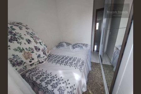 4_photo/94dcfdd83f.d83f7d0cb4c81861-ATLAS-a334813e-83b1-4910-8b15-fe87d1ecd44a.jpg de casa à venda com 3 quartos, 79m² em Campo de Santana, Curitiba