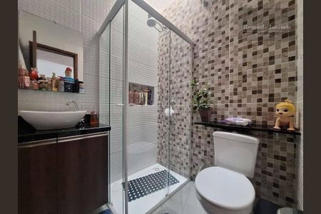 3_photo/94dcfdd83f.d83f7d0cb4c81861-ATLAS-b7f216f0-1c60-489e-b4a4-95f0a1ca82f8.jpg de casa à venda com 3 quartos, 79m² em Campo de Santana, Curitiba